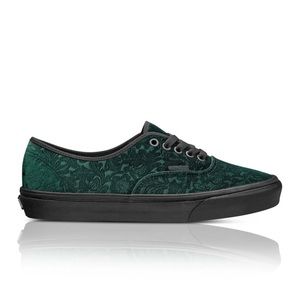 Never worn velvet authentic vans. Sold out everywhere.